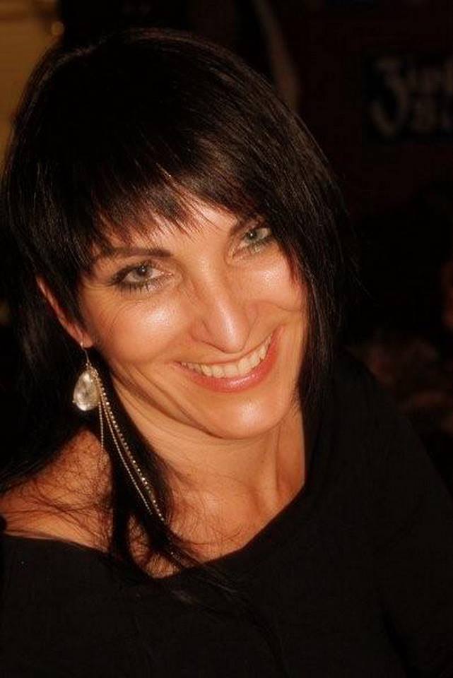 Cleo Ruisz